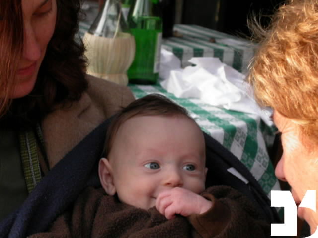 Parenti - Julian - 20041129 - e i nonni - 004-ALF.jpg